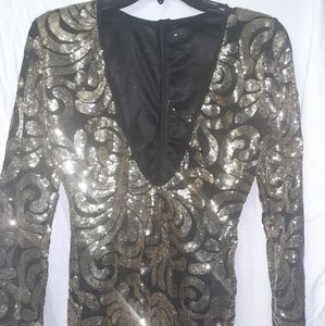 Women's xl black and gold romper